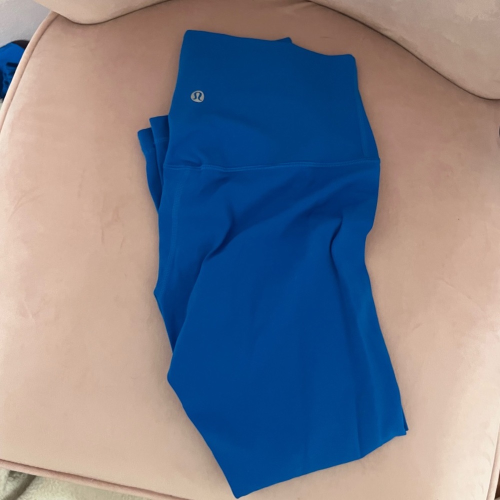 Blue poolside align leggings 25 inches